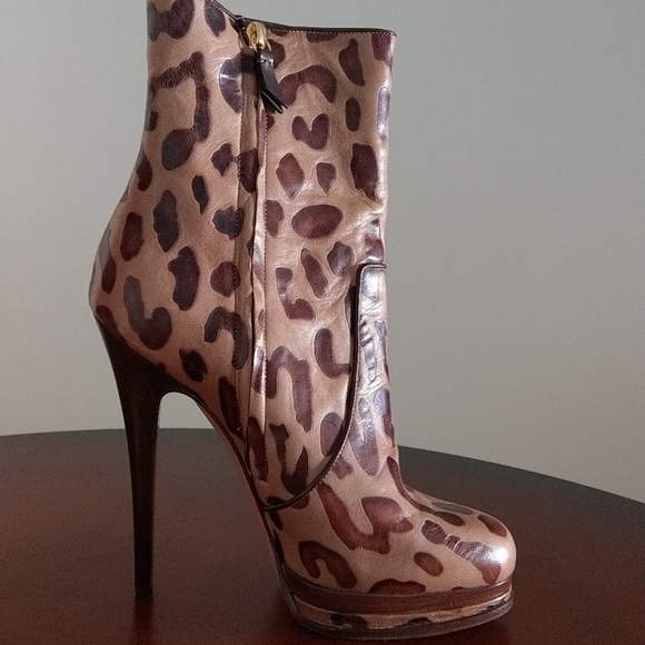 Ankle Boots - Picture 3 of 6